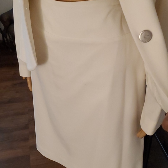 Calvin Klein Suit Jacket Size 8, Cream - Picture 5 of 12